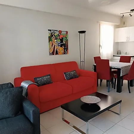 Salammbo Apartment *