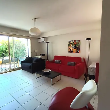 Salammbo Apartment *